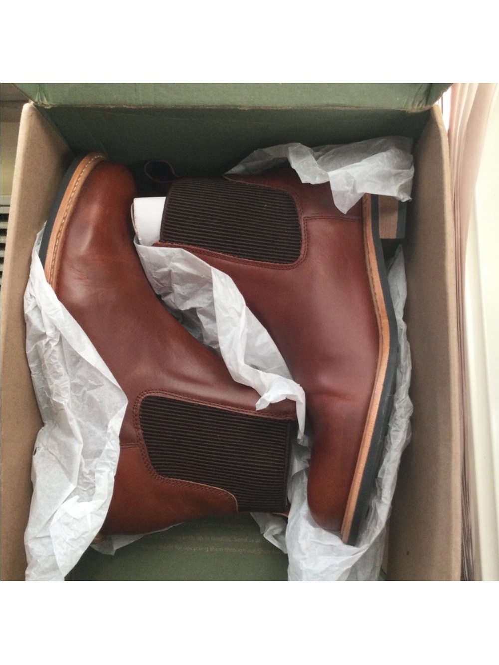 NISOLO Carmen Chelsea Leather Boots NIB - Picture 3 of 13